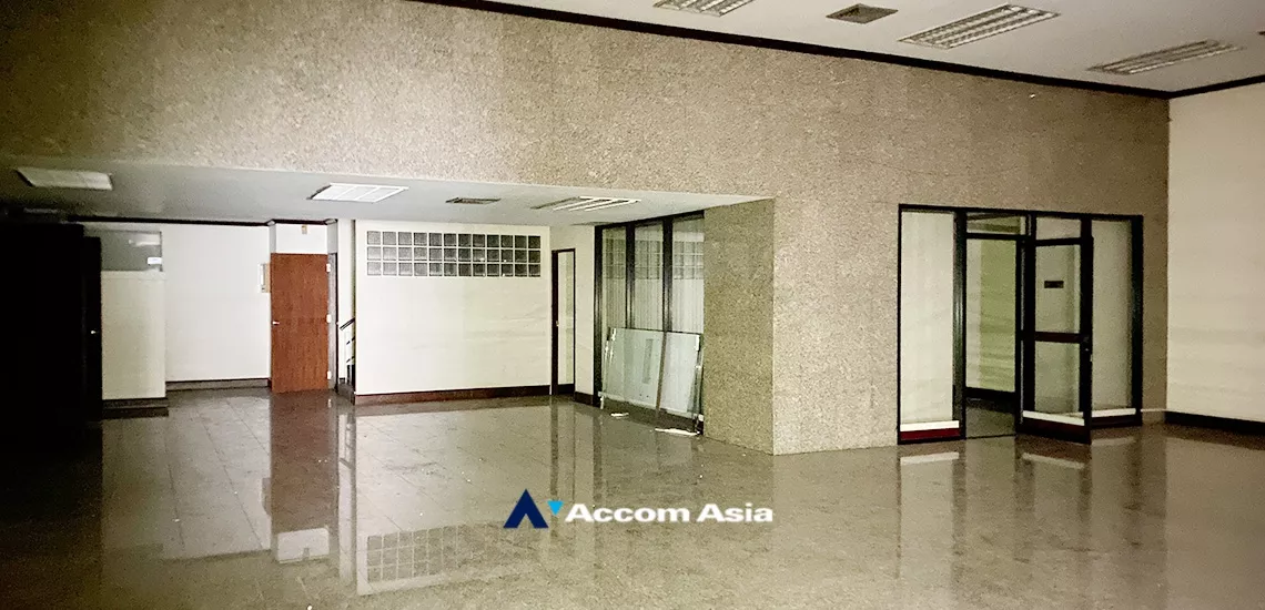 4  Office Space for rent and sale in Sukhumvit ,Bangkok BTS Phra khanong at PB Tower AA34447
