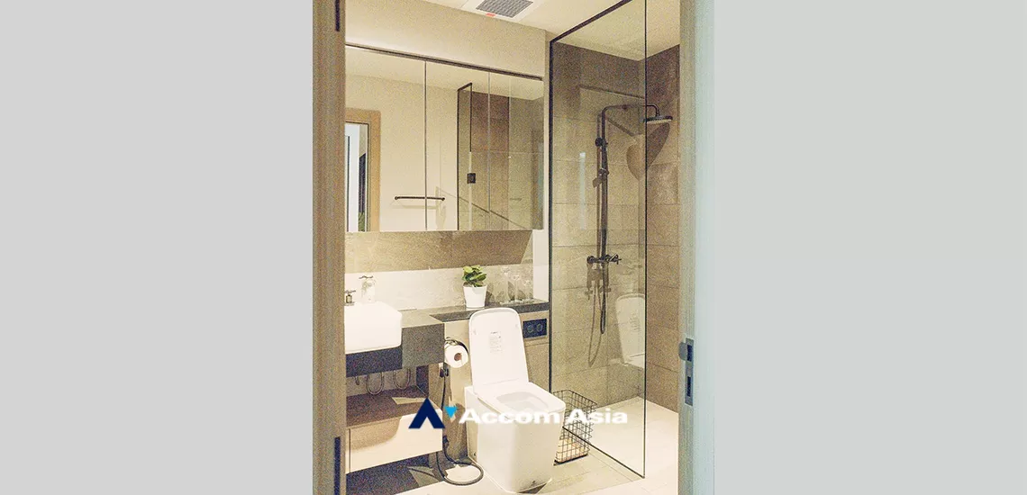 8  2 br Condominium For Rent in Sukhumvit ,Bangkok MRT Phetchaburi at The Lofts Asoke AA34455