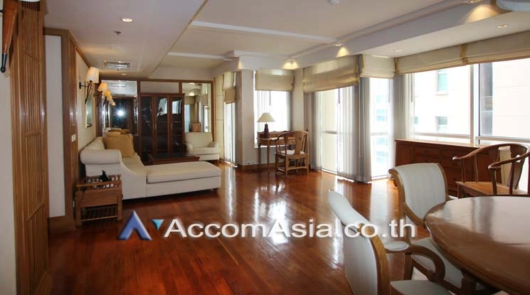  2 Bedrooms  Condominium For Rent & Sale in Ploenchit, Bangkok  near BTS Chitlom (24867)