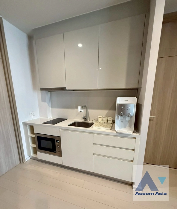 9  2 br Condominium For Rent in Ploenchit ,Bangkok BTS Ploenchit at Noble Ploenchit AA34475