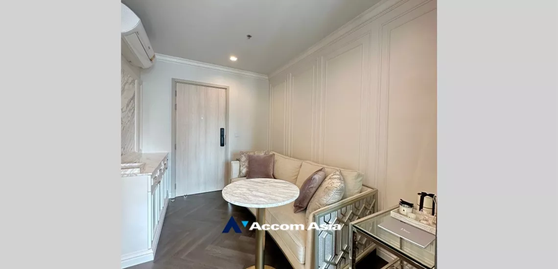  1  1 br Condominium For Sale in Ploenchit ,Bangkok BTS Ploenchit at Life One Wireless AA34495