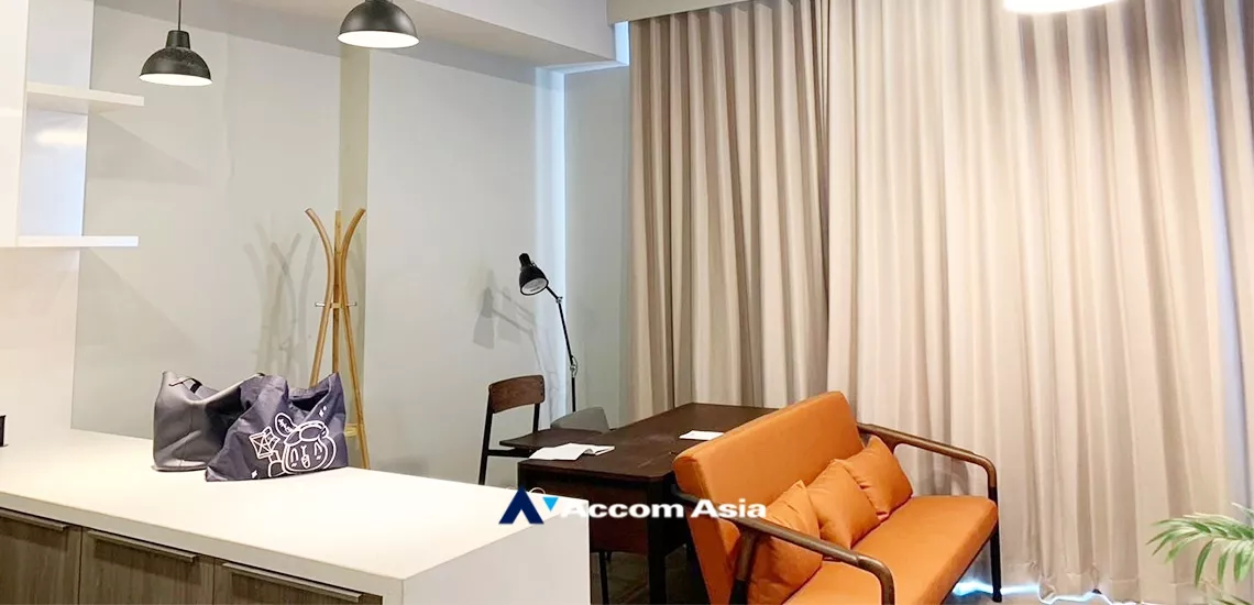  1 Bedroom  Condominium For Rent & Sale in Sukhumvit, Bangkok  near BTS Asok - MRT Sukhumvit (AA34505)