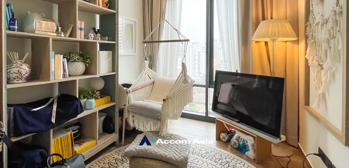 5  2 br Condominium For Sale in Sukhumvit ,Bangkok MRT Phetchaburi at The Lofts Asoke AA34517