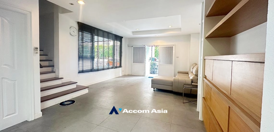 6  5 br House for rent and sale in Sukhumvit ,Bangkok BTS Thong Lo at Baan Klang Krung Thonglor AA34525
