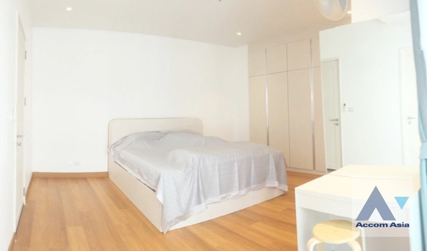 unit 2 Bedrooms  Condominium For Rent & Sale in Sukhumvit, Bangkok  near BTS Thong Lo (AA34526)