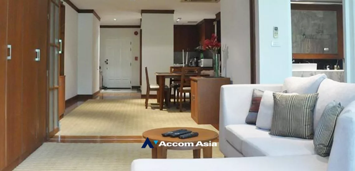  2  1 br Condominium For Sale in Ploenchit ,Bangkok BTS Chitlom at New House AA34535