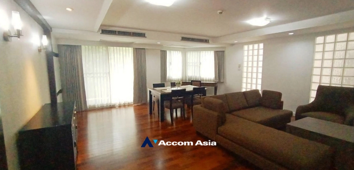 Pet friendly |  The Tropical Living Style Apartment  3 Bedroom for Rent BTS Thong Lo in Sukhumvit Bangkok