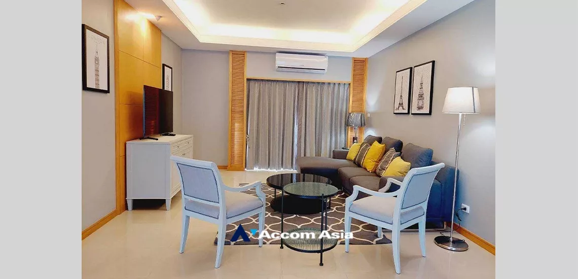  3 Bedrooms  Apartment For Rent in Sathorn, Bangkok  near MRT Lumphini (AA34550)