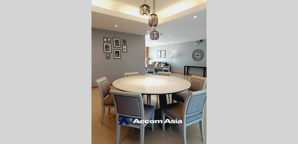  1  3 br Apartment For Rent in Sathorn ,Bangkok MRT Lumphini at Cozy and Convenient Apartment Near Garden Intl AA34550