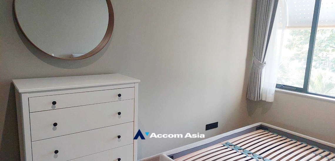 9  4 br Apartment For Rent in Sathorn ,Bangkok BTS Sala Daeng - MRT Lumphini at Children Dreaming Place - Garden AA34552