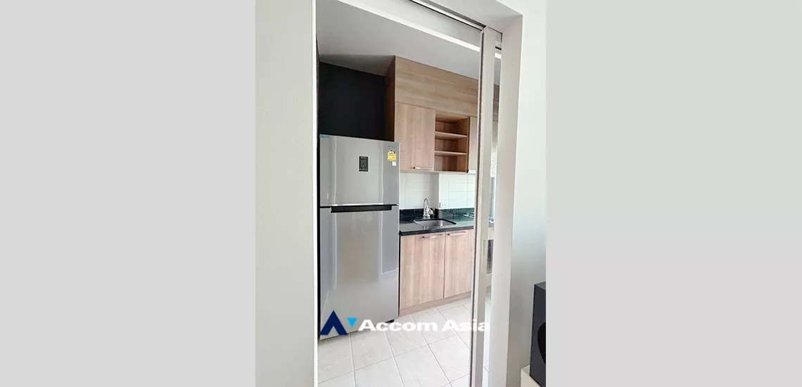 6  2 br Condominium For Sale in Charoen Nakhon ,Bangkok BTS Krung Thon Buri at Hive Sathorn AA34553