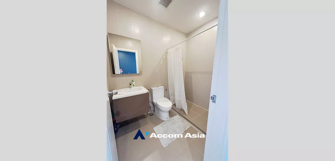 12  2 br Condominium For Sale in Charoen Nakhon ,Bangkok BTS Krung Thon Buri at Hive Sathorn AA34553