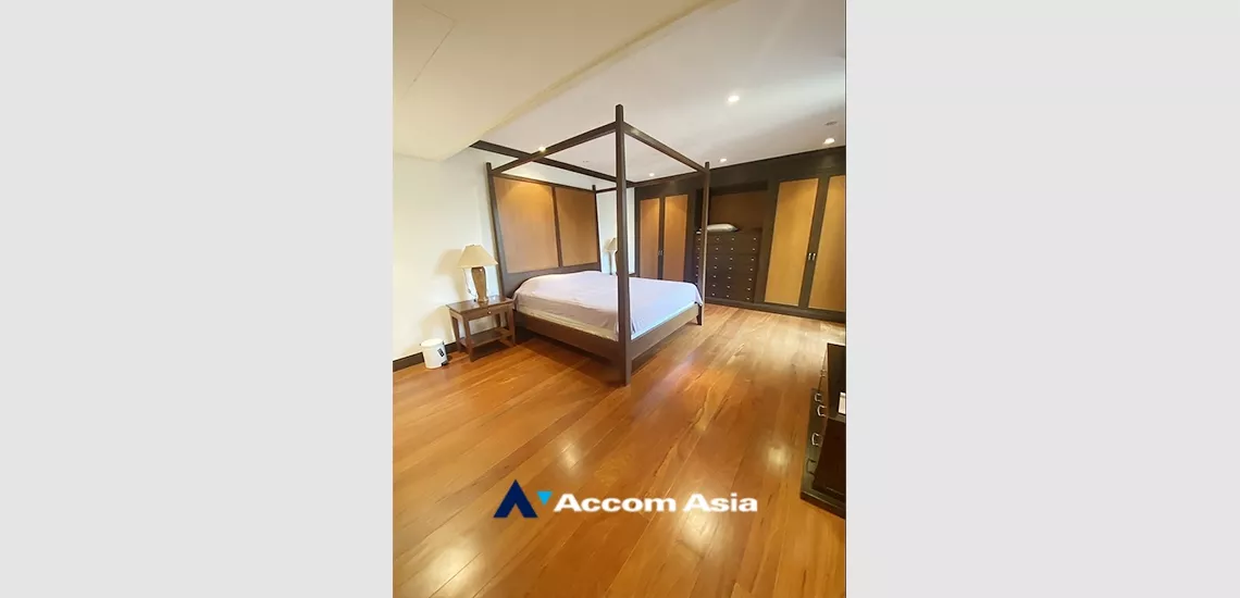 6  3 br Condominium For Rent in Ploenchit ,Bangkok BTS Chitlom at Somkid Gardens AA34560