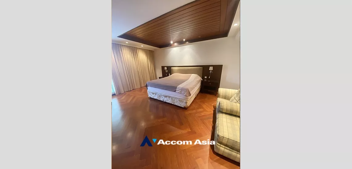 5  3 br Condominium For Rent in Ploenchit ,Bangkok BTS Chitlom at Somkid Gardens AA34560