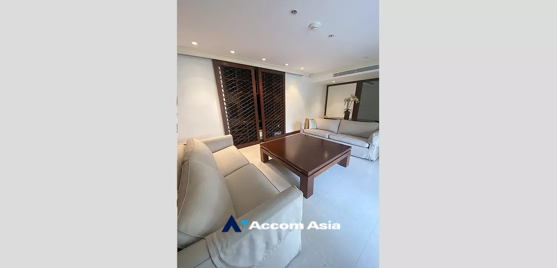  2  3 br Condominium For Rent in Ploenchit ,Bangkok BTS Chitlom at Somkid Gardens AA34560