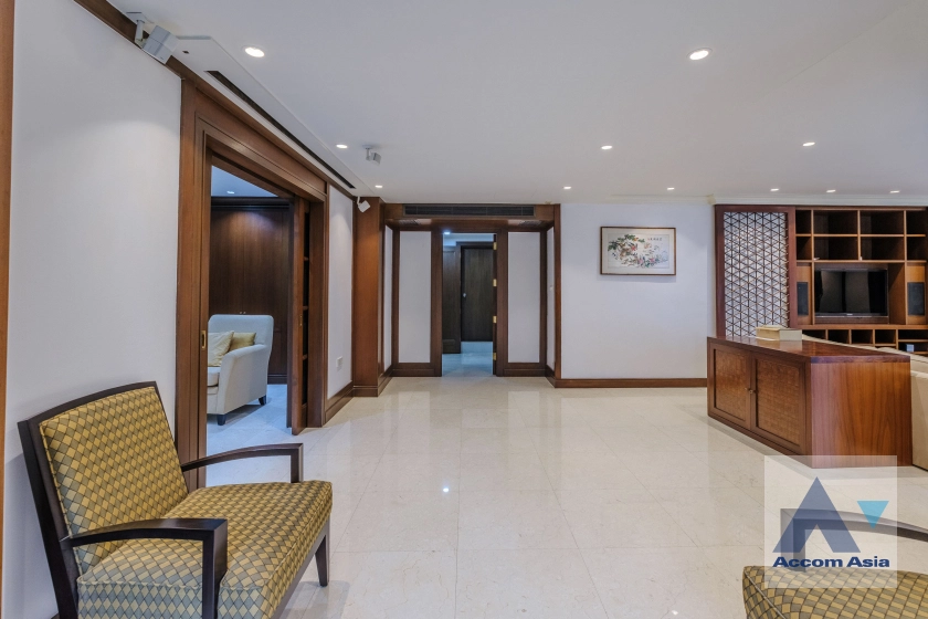 16  3 br Condominium for rent and sale in Ploenchit ,Bangkok BTS Chitlom at Somkid Gardens AA34560