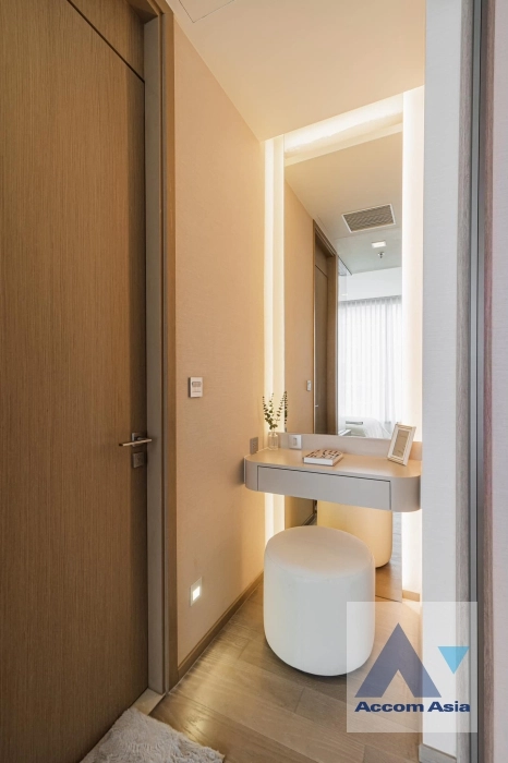 9  1 br Condominium For Rent in Sukhumvit ,Bangkok BTS Asok - MRT Sukhumvit at The Esse Asoke AA34567