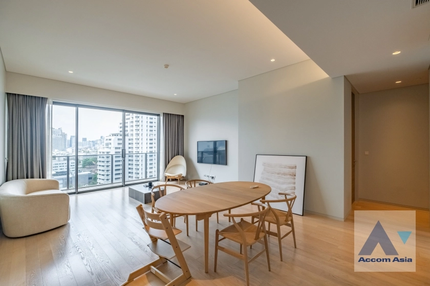 Tela Thonglor Condominium  2 Bedroom for Sale BTS Thong Lo in Sukhumvit Bangkok