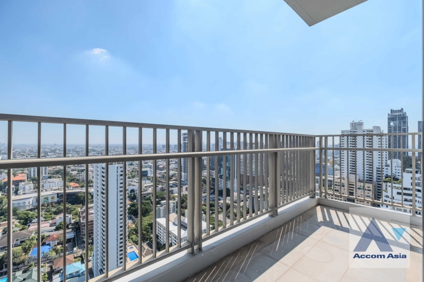unitCorner Unit |  3 Bedrooms  Condominium For Rent & Sale in Sukhumvit, Bangkok  near BTS Thong Lo (AA34584)