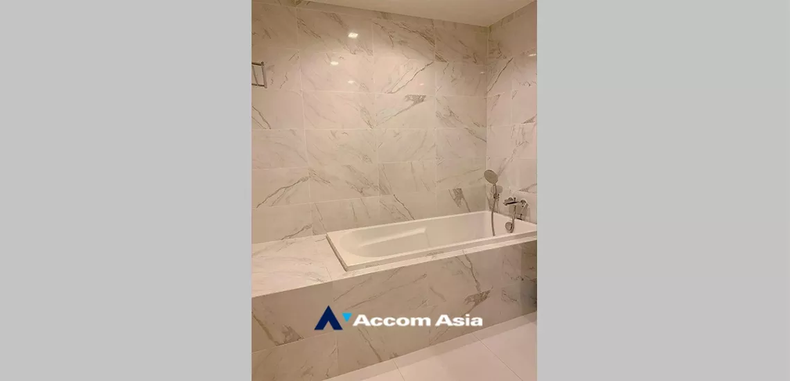 8  1 br Condominium For Sale in Sukhumvit ,Bangkok BTS Thong Lo at HQ Thonglor AA34589