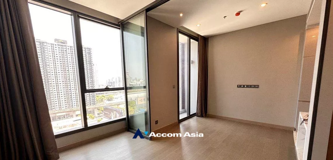  The Esse At Singha Complex Condominium  1 Bedroom for Rent MRT Phetchaburi in Ratchadaphisek Bangkok