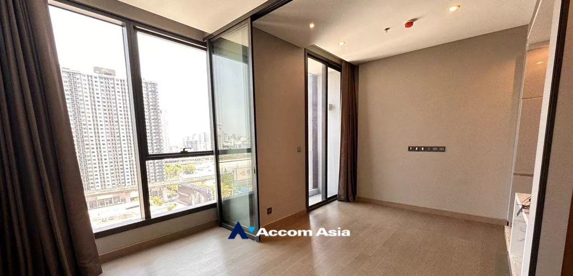  2  1 br Condominium For Rent in Ratchadapisek ,Bangkok BTS Asok - MRT Phetchaburi - ARL Makkasan at The Esse At Singha Complex AA34595