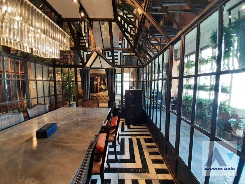 9  2 br Condominium For Sale in Sukhumvit ,Bangkok BTS Phrom Phong at Mano Tower AA34600