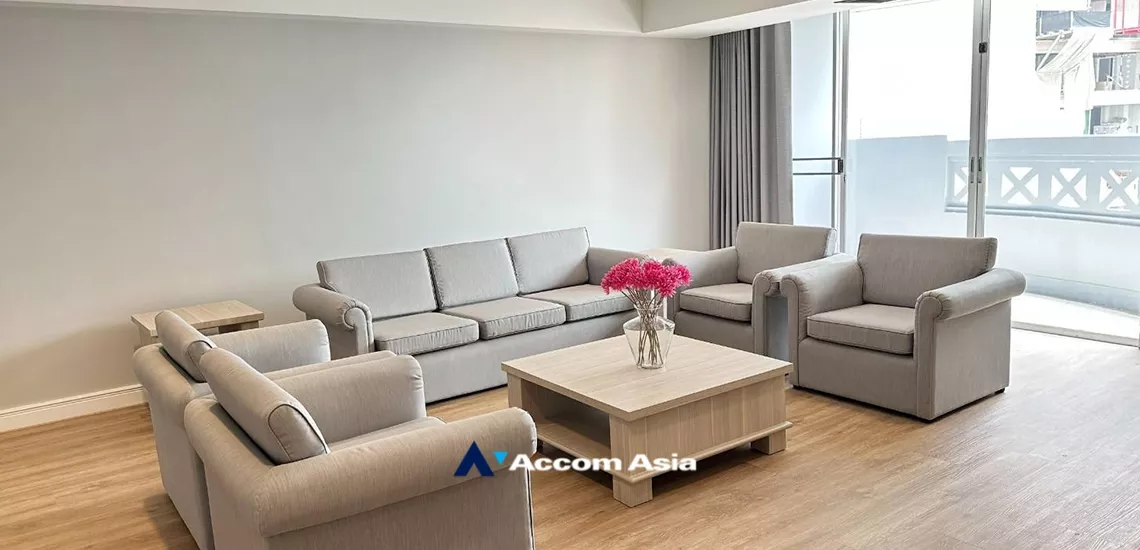  2  4 br Apartment For Rent in Sukhumvit ,Bangkok BTS Asok - MRT Sukhumvit at Newly renovated modern style living place AA34610