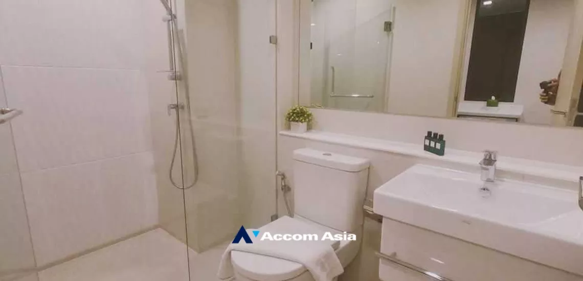5  1 br Condominium For Sale in Ploenchit ,Bangkok BTS Ploenchit at Life One Wireless AA34628
