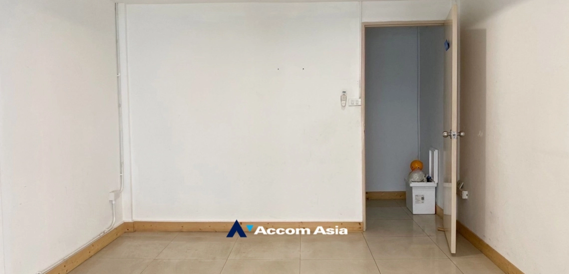 8  6 br Townhouse for rent and sale in sukhumvit ,Bangkok BTS Phrom Phong AA34648