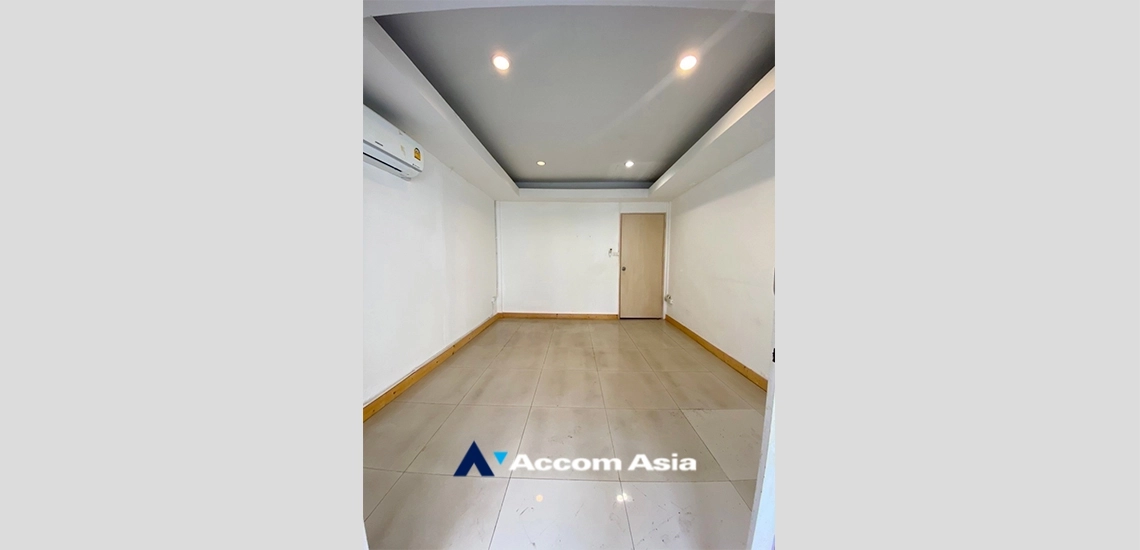 7  6 br Townhouse for rent and sale in sukhumvit ,Bangkok BTS Phrom Phong AA34648