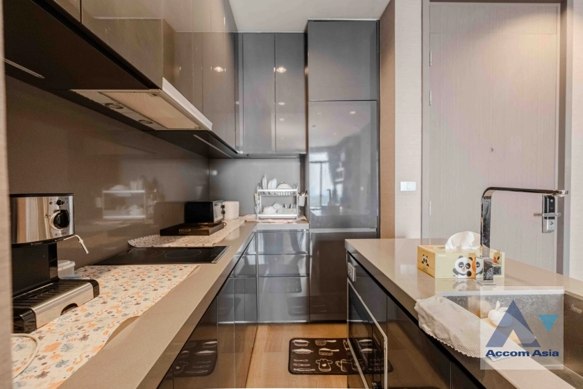 7  3 br Condominium for rent and sale in Silom ,Bangkok BTS Surasak at The Diplomat Sathorn AA34650