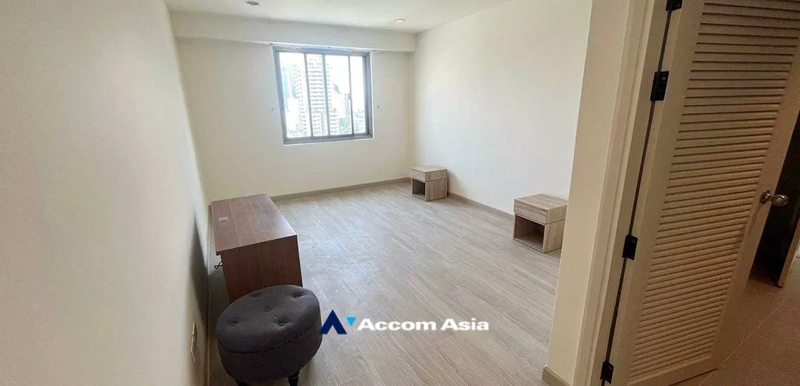 4  3 br Condominium For Rent in Sukhumvit ,Bangkok BTS Phrom Phong at Royal Castle Sukhumvit 39 AA34653