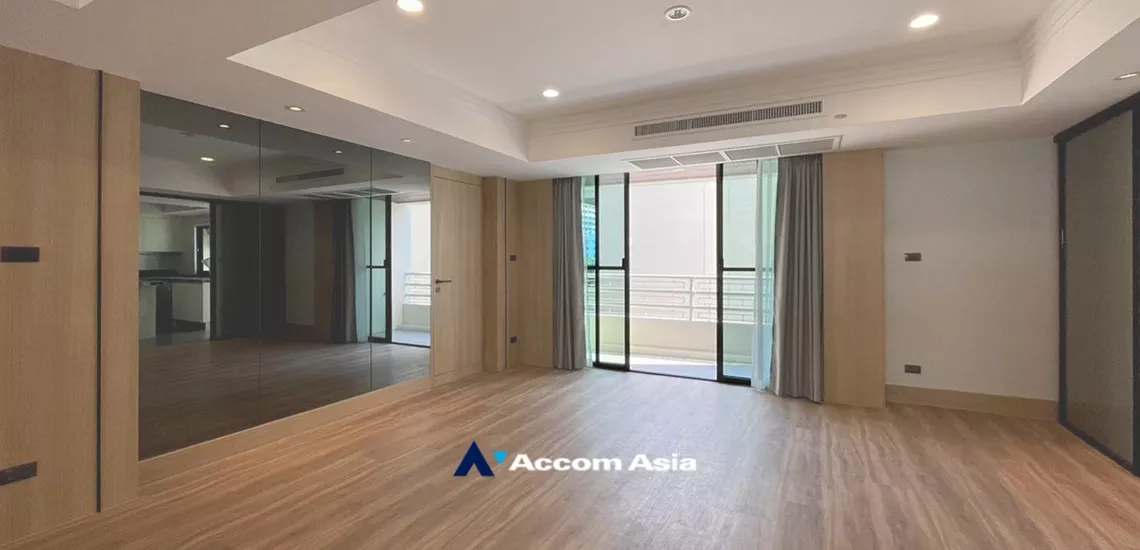  1  3 br Apartment For Rent in Sukhumvit ,Bangkok BTS Phrom Phong at Children Dreaming Place AA34654