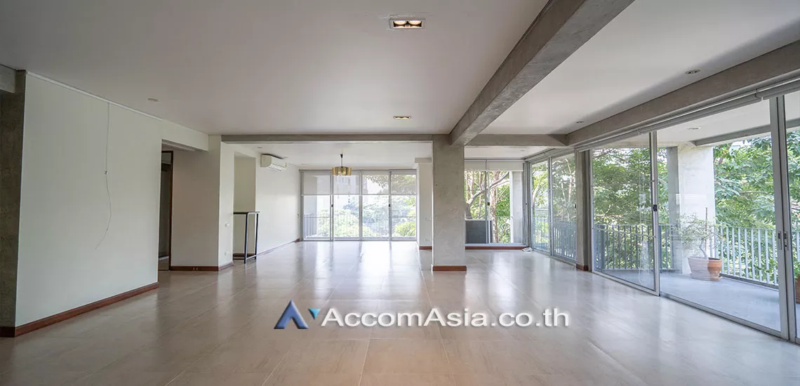Duplex Condo |  Minimalism Boutique Style Apartment  4 Bedroom for Rent BTS Thong Lo in Sukhumvit Bangkok