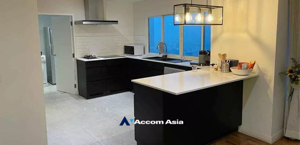 4  4 br Condominium for rent and sale in Sukhumvit ,Bangkok BTS Phrom Phong at Regent On The Park 3 AA34664