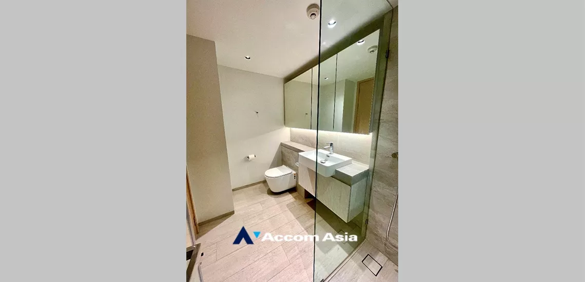 9  1 br Condominium For Sale in Silom ,Bangkok BTS Surasak at The Lofts Silom AA34666