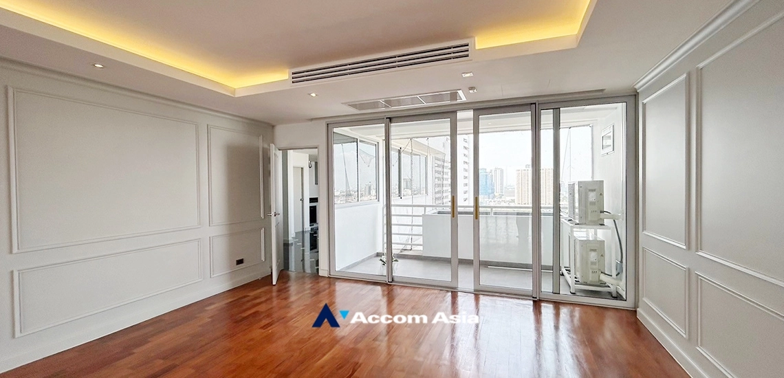 4  4 br Condominium for rent and sale in Sukhumvit ,Bangkok BTS Ekkamai at La Cascade AA34667