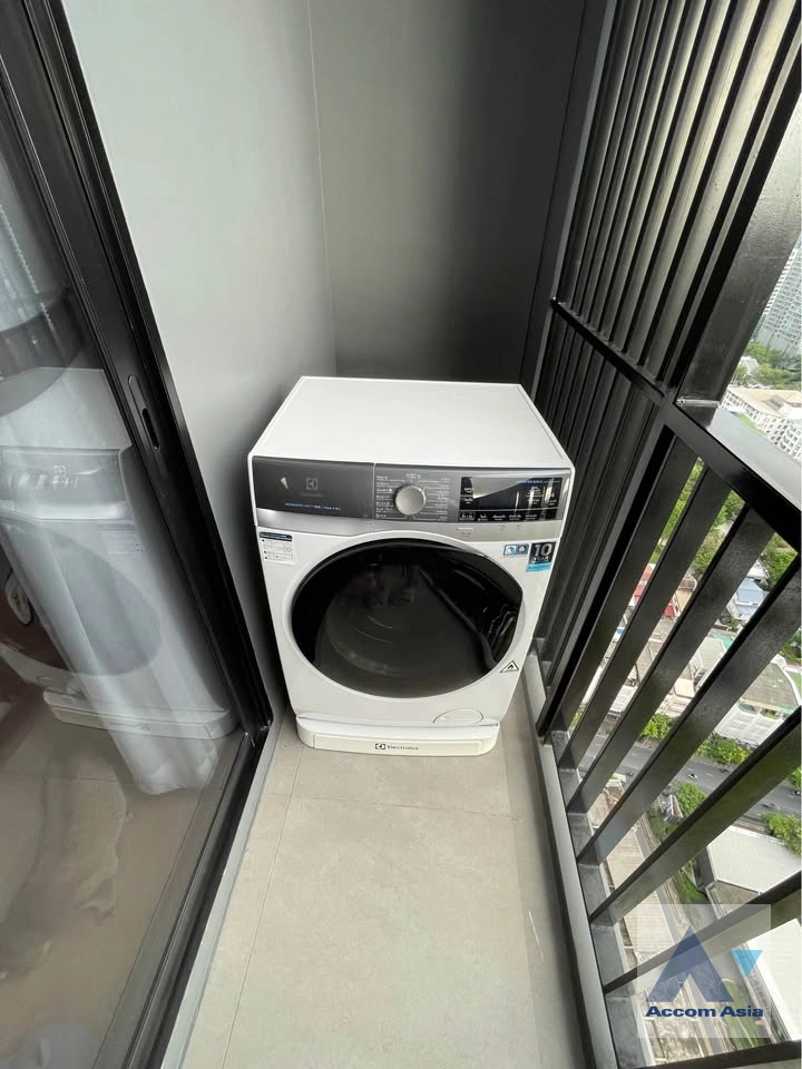 9  1 br Condominium For Rent in Sukhumvit ,Bangkok BTS Ekkamai at Maru Ekkamai 2 AA34669