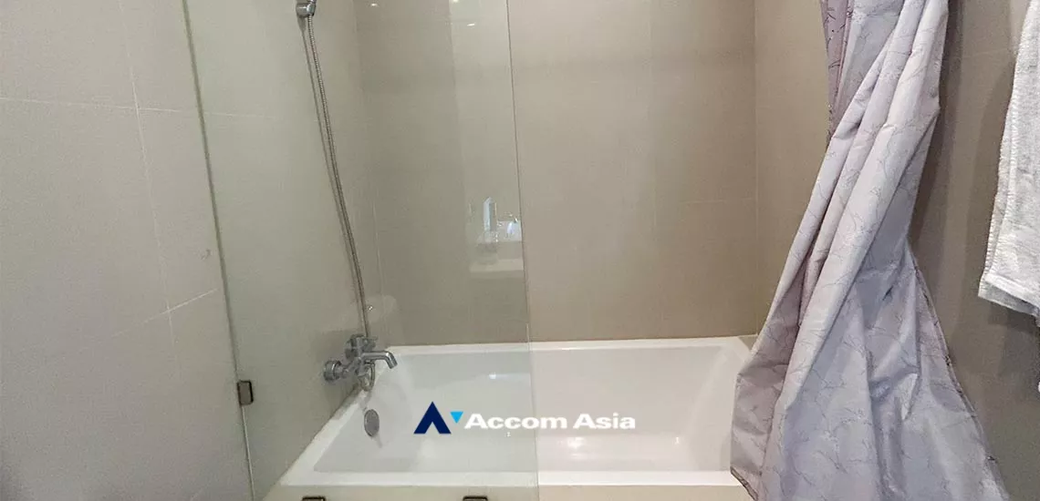 8  1 br Condominium For Rent in Sukhumvit ,Bangkok BTS Ekkamai at Noble Reveal AA34678