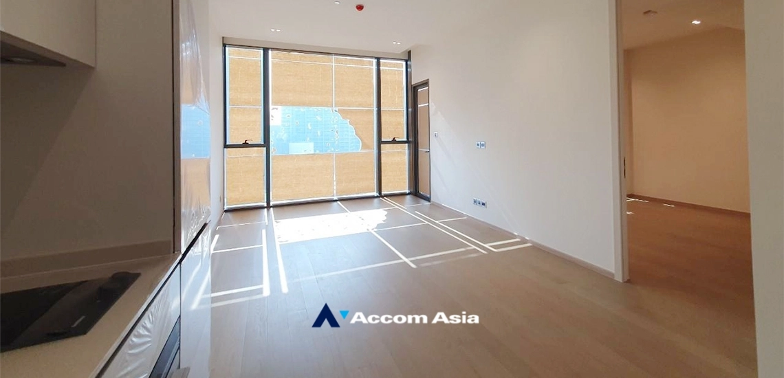 The Strand Thonglor Condominium  3 Bedroom for Sale BTS Thong Lo in Sukhumvit Bangkok