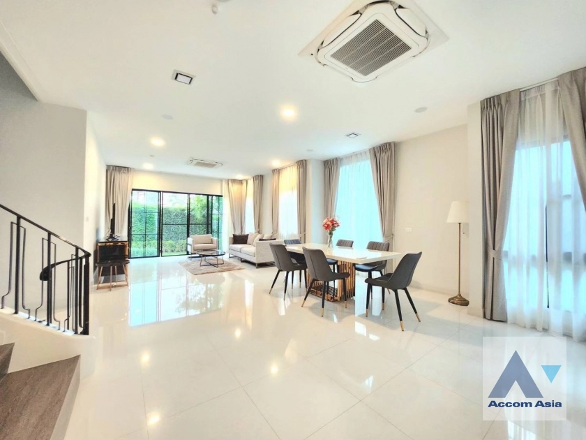 unitSuper Luxury, Corner Unit, Pet friendly | Elegant modern house with serene garden in Krungthep Kreetha (AA34685)