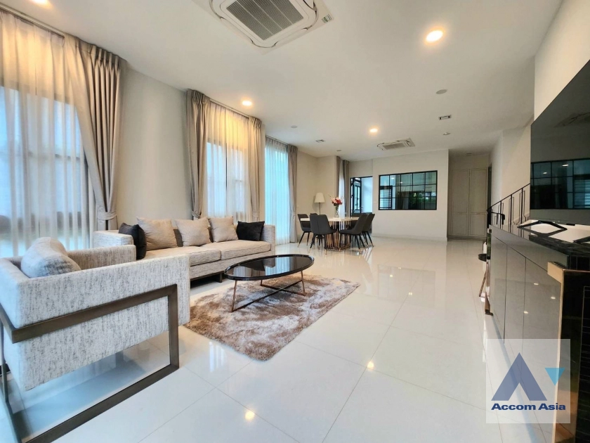  1  4 br House for rent and sale in Latkrabang ,Bangkok ARL Ban Thap Chang at Nantawan Rama 9 New Krungthepkreetha AA34685