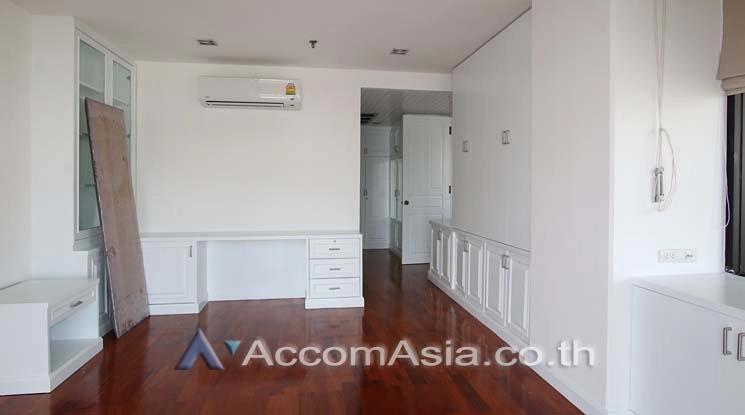 5  3 br Condominium For Rent in Ploenchit ,Bangkok BTS Ploenchit - MRT Lumphini at Polo Park 24890