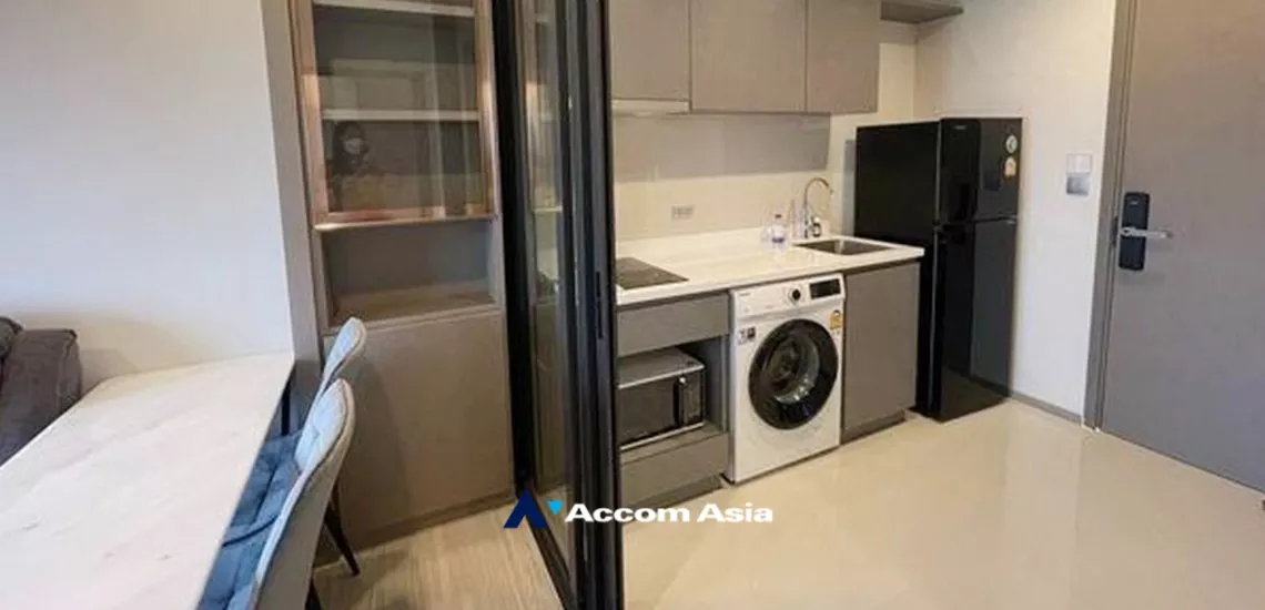  1  1 br Condominium For Rent in Phaholyothin ,Bangkok MRT Rama 9 - ARL Makkasan at Life Asoke Hype AA34694