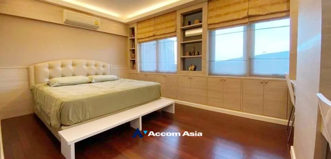 4  2 br Condominium For Rent in Silom ,Bangkok BTS Sala Daeng - MRT Silom at Silom Grand Terrace AA34695