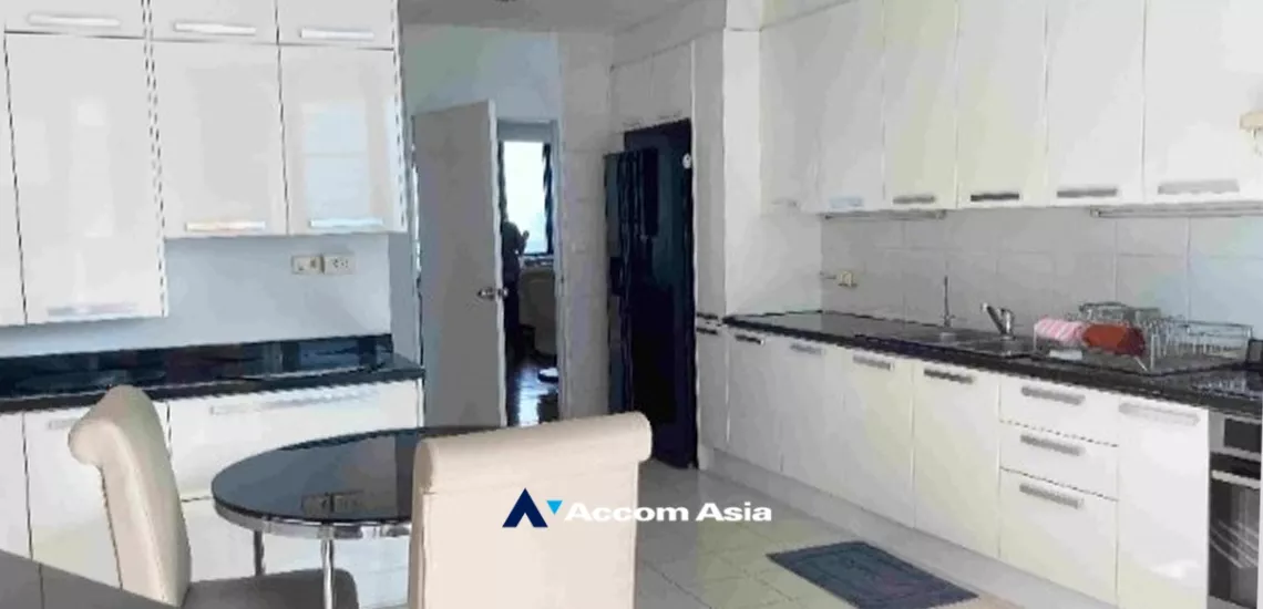 4  3 br Condominium For Rent in Sathorn ,Bangkok BRT Wat Dan at Royal River Place AA34705