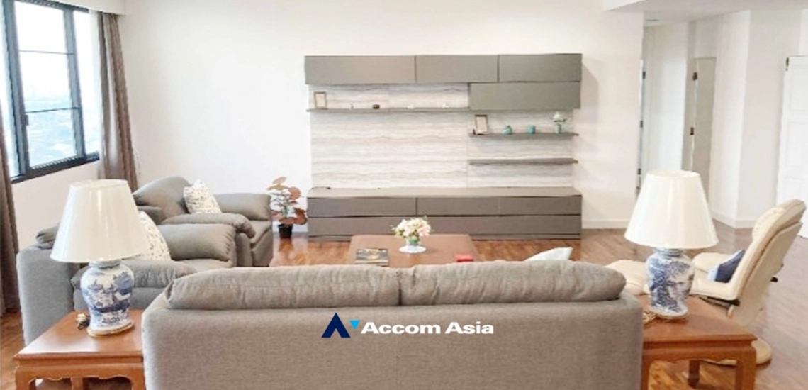 unitRoyal River Place