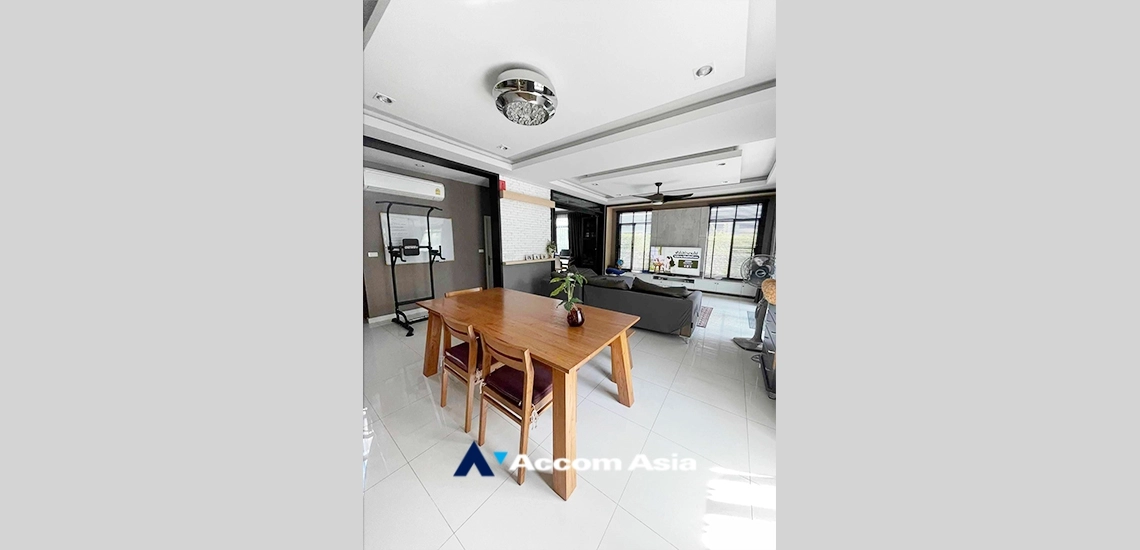 4  4 br House for rent and sale in Pattanakarn ,Bangkok  at The Palm Pattanakarn AA34706
