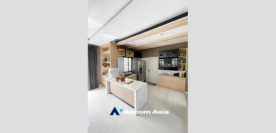 6  4 br House for rent and sale in Pattanakarn ,Bangkok  at The Palm Pattanakarn AA34706